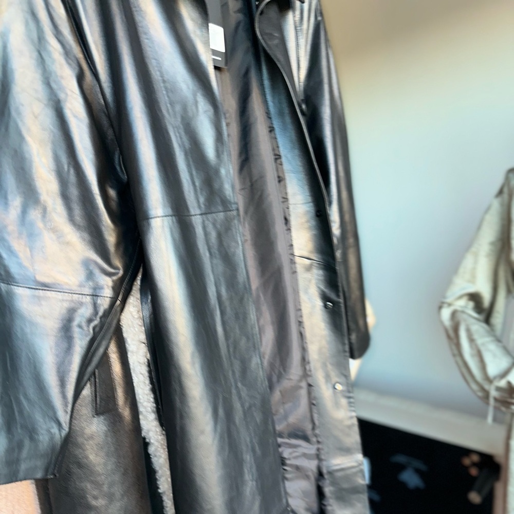 Lamarque Black Leather Jacket - Picture 2 of 16